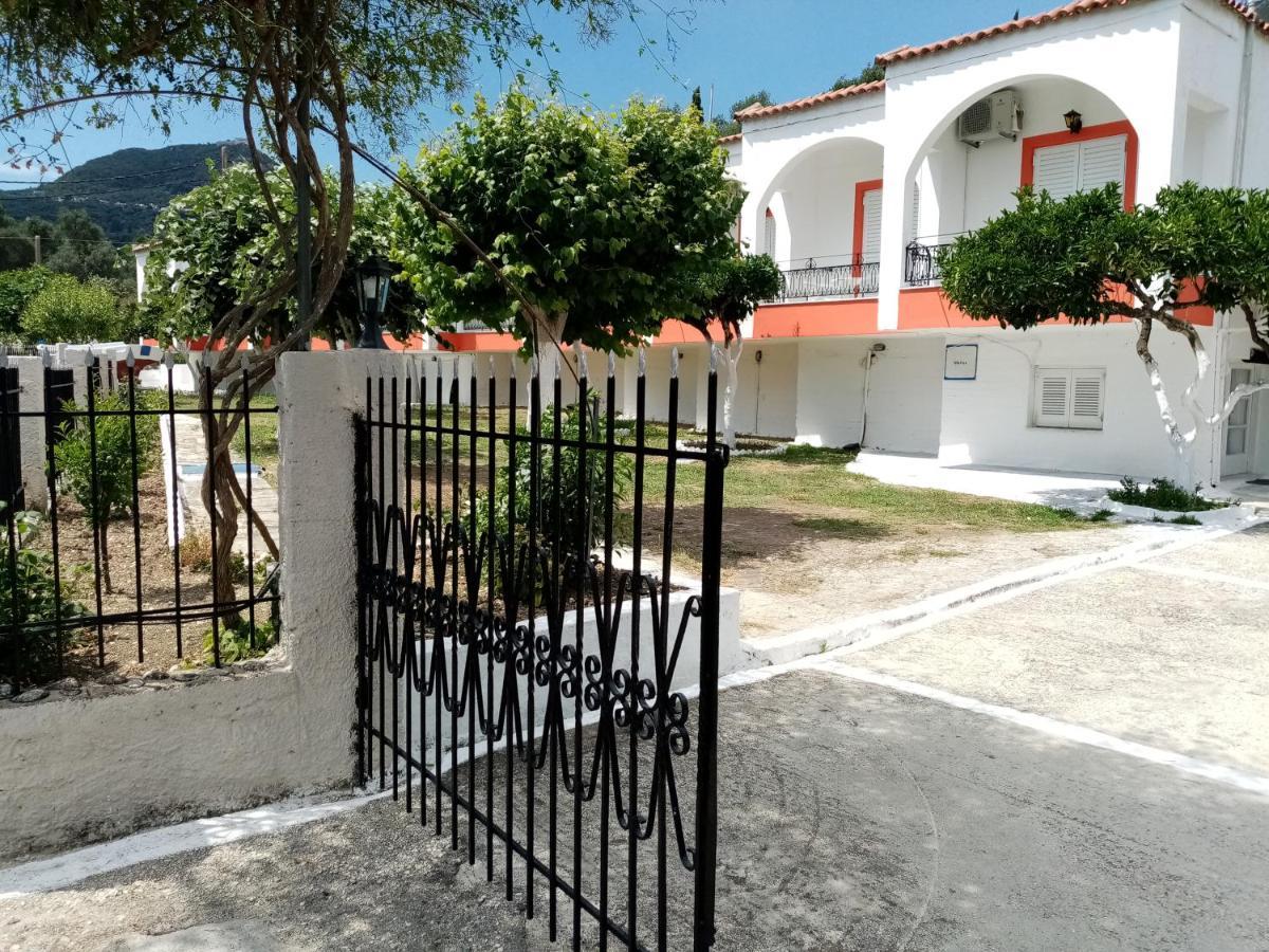Apartment Nikitas Parga
