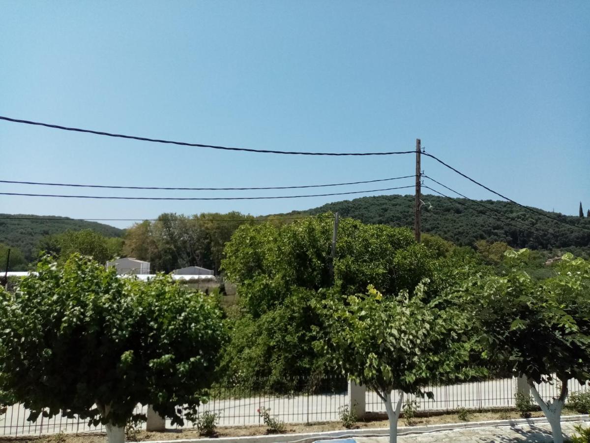 Apartment Nikitas *